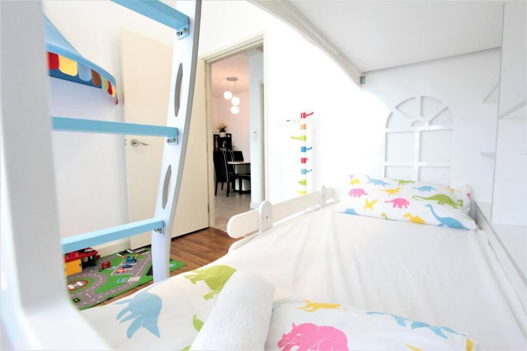Ferienwohnung Afiniti Residensi Legoland Medini Nusajaya  Exterior foto