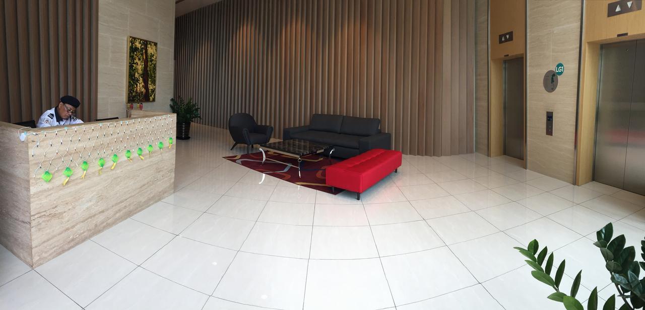 Ferienwohnung Afiniti Residensi Legoland Medini Nusajaya  Exterior foto