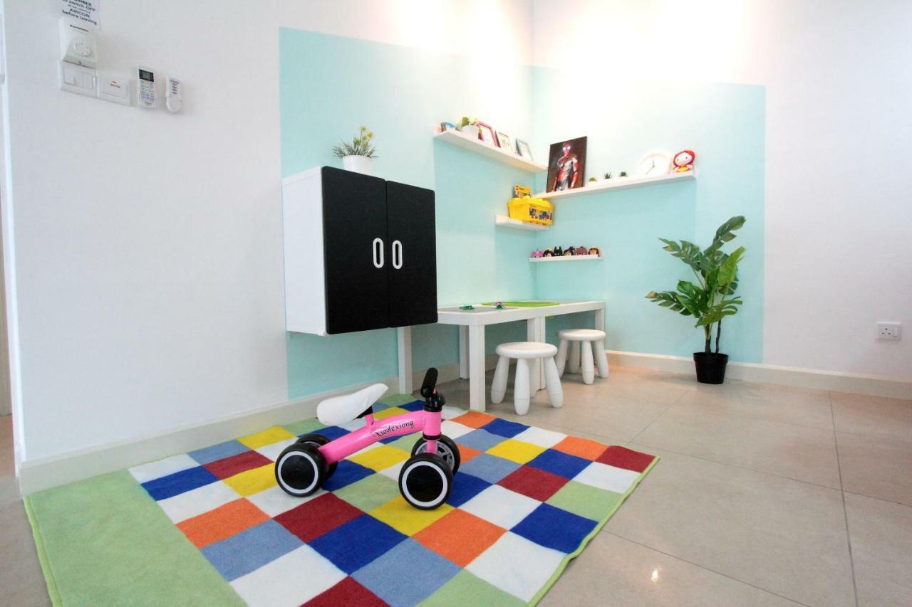 Ferienwohnung Afiniti Residensi Legoland Medini Nusajaya  Exterior foto