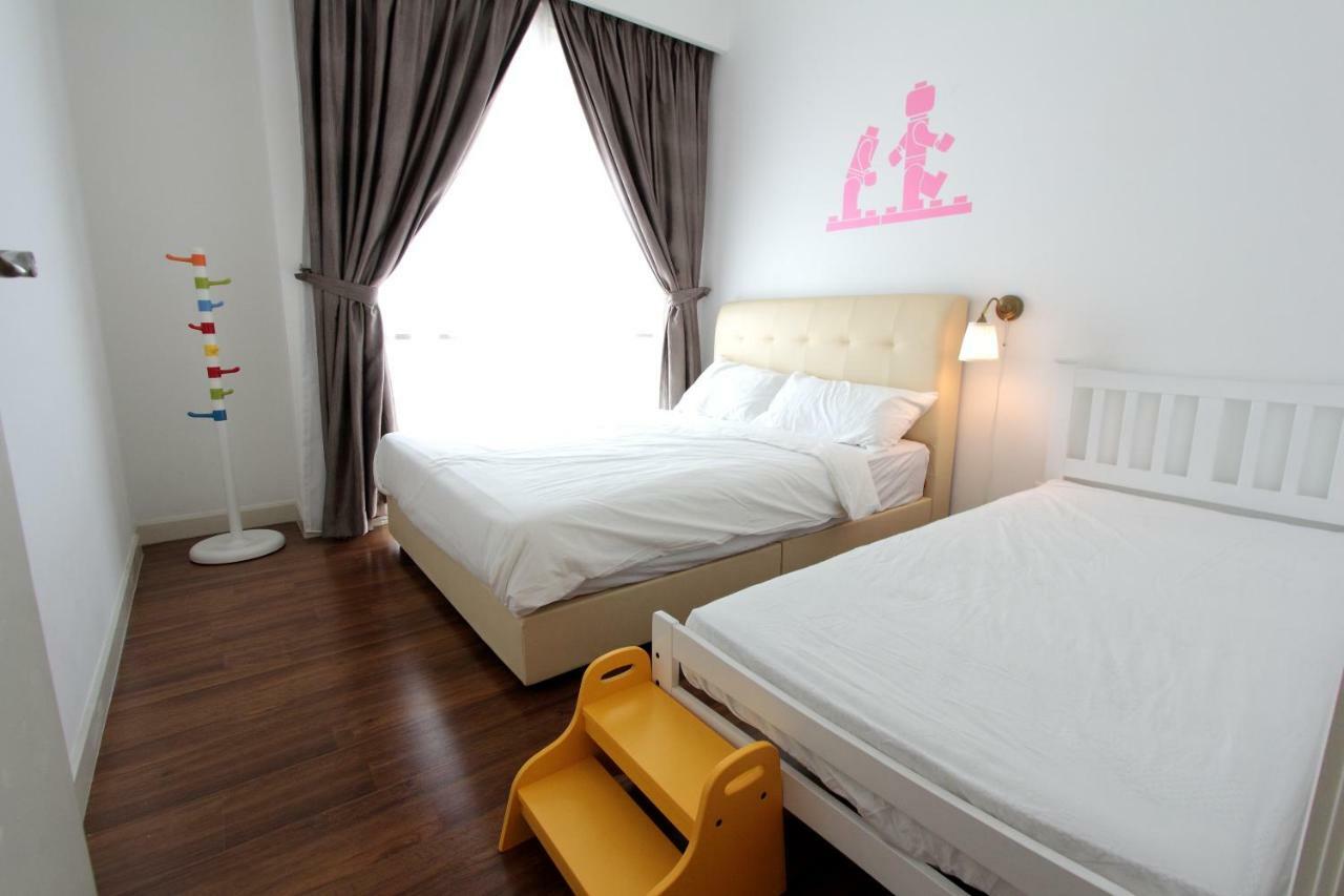 Ferienwohnung Afiniti Residensi Legoland Medini Nusajaya  Exterior foto